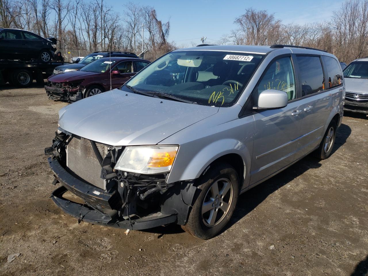 Photo 2 from auction – 2010 DODGE GRAND CARA with VIN 2D4RN5D14AR461849