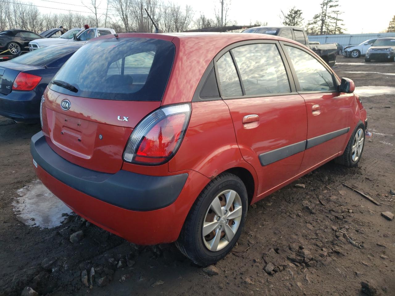 Photo 4 from auction – 2008 KIA RIO with VIN KNADE163486370867