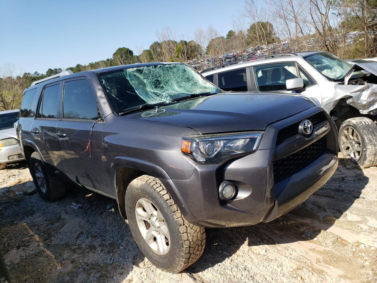 Photo 1 from auction – 2015 TOYOTA 4RUNNER SR with VIN JTEZU5JR5F5098861
