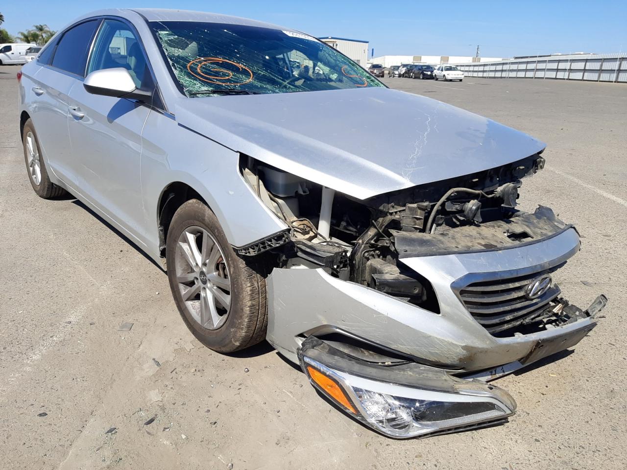 HYUNDAI SONATA SE 2017 with VIN 5NPE24AF3HH491298 - Photo from auction