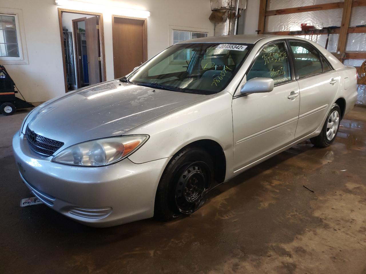 Photo 2 from auction – 2003 TOYOTA CAMRY LE with VIN 4T1BE32K73U786074