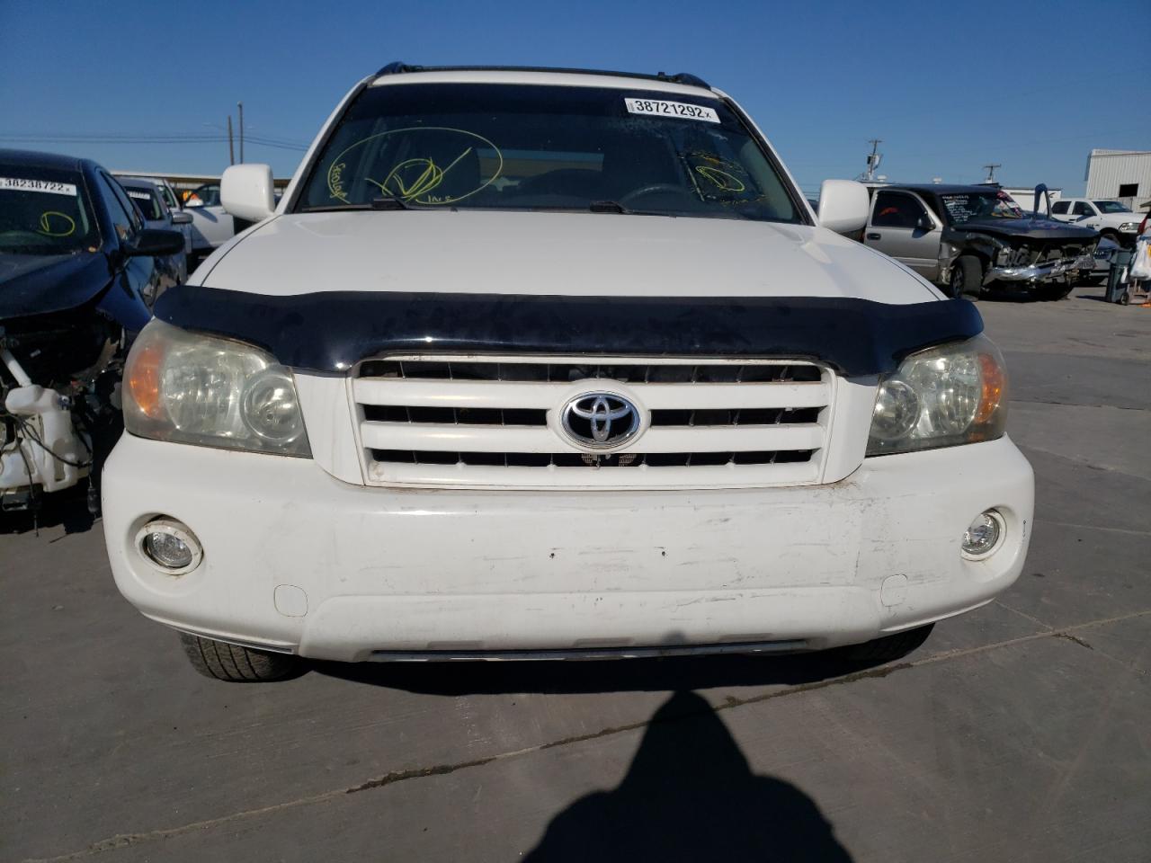 Photo 9 from auction – 2005 TOYOTA HIGHLANDER with VIN JTEDP21A150057570