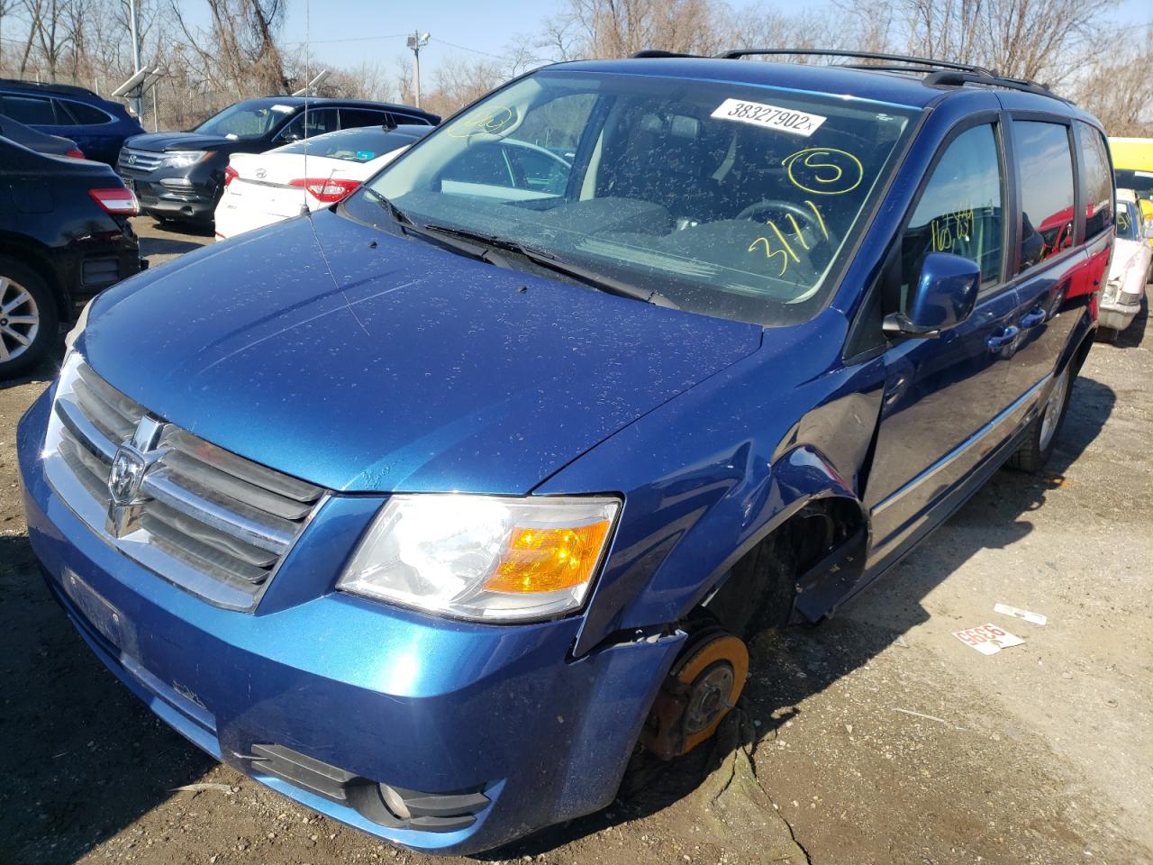 Photo 2 from auction – 2010 DODGE GRAND CARA with VIN 2D4RN5D12AR202955