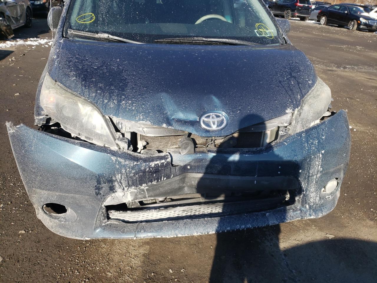 Photo 9 from auction – 2011 TOYOTA SIENNA SPO with VIN 5TDXK3DC4BS044971