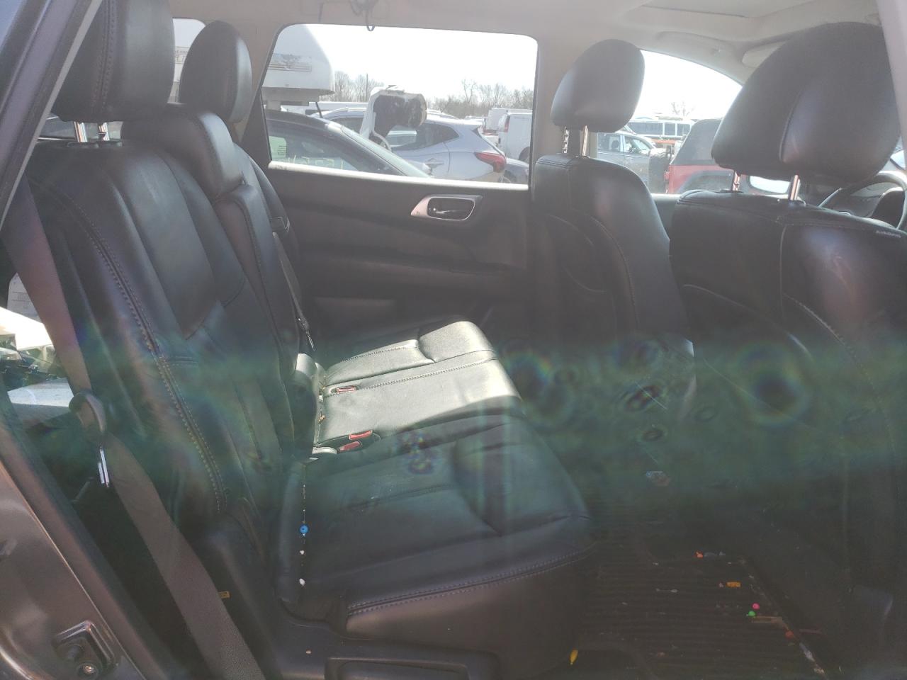 Photo 6 from auction – 2014 NISSAN PATHFINDER with VIN 5N1AR2MM2EC611913