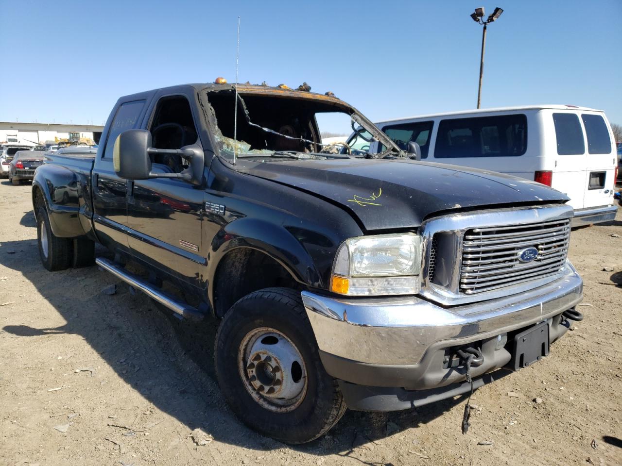 FORD F350 SUPER 2004 with VIN 1FTWW33P74EC53389 - Photo from auction