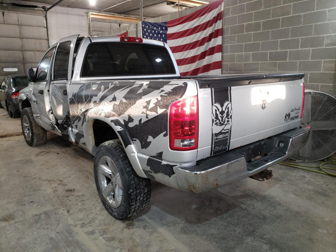 Photo 3 from auction – 2006 DODGE RAM 1500 S with VIN 1D7HU18226S618961
