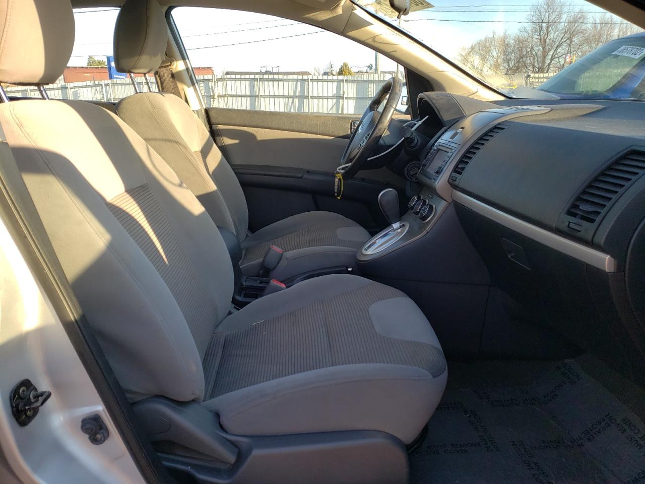 Photo 5 from auction – 2012 NISSAN SENTRA 2.0 with VIN 3N1AB6AP9CL644426