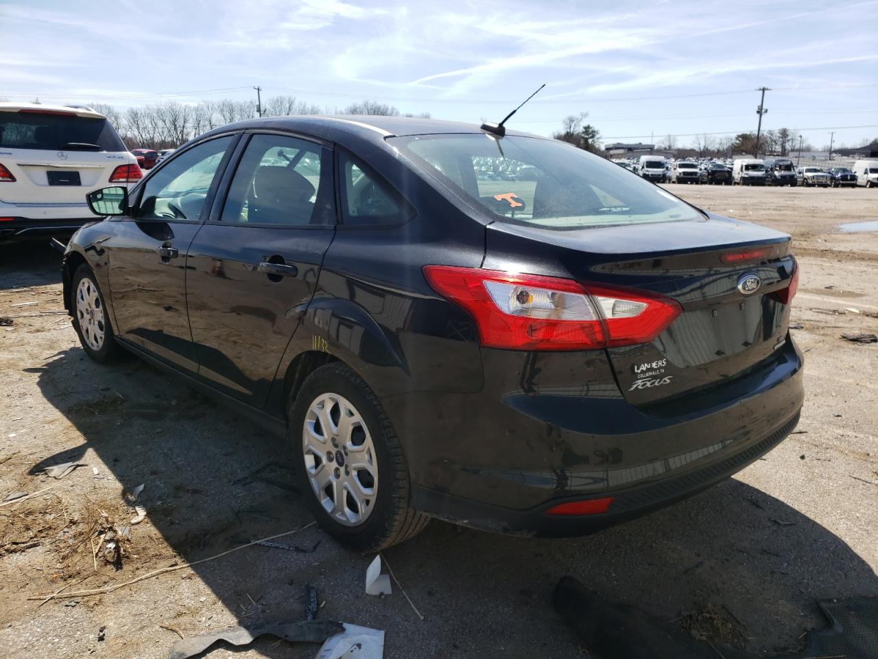 Photo 3 from auction – 2012 FORD FOCUS SE with VIN 1FAHP3F21CL461936