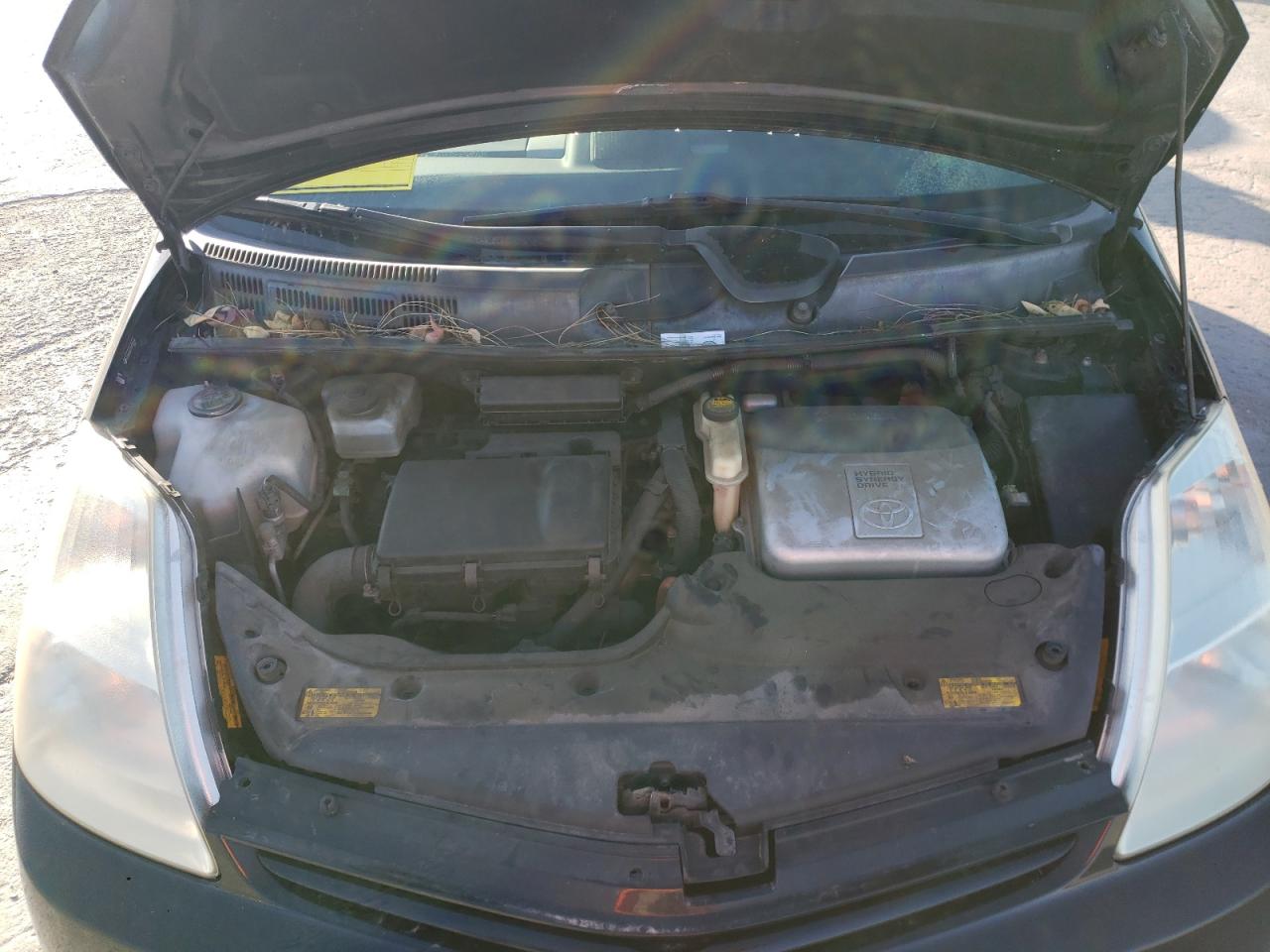 Photo 7 from auction – 2005 TOYOTA PRIUS with VIN JTDKB20U753070036