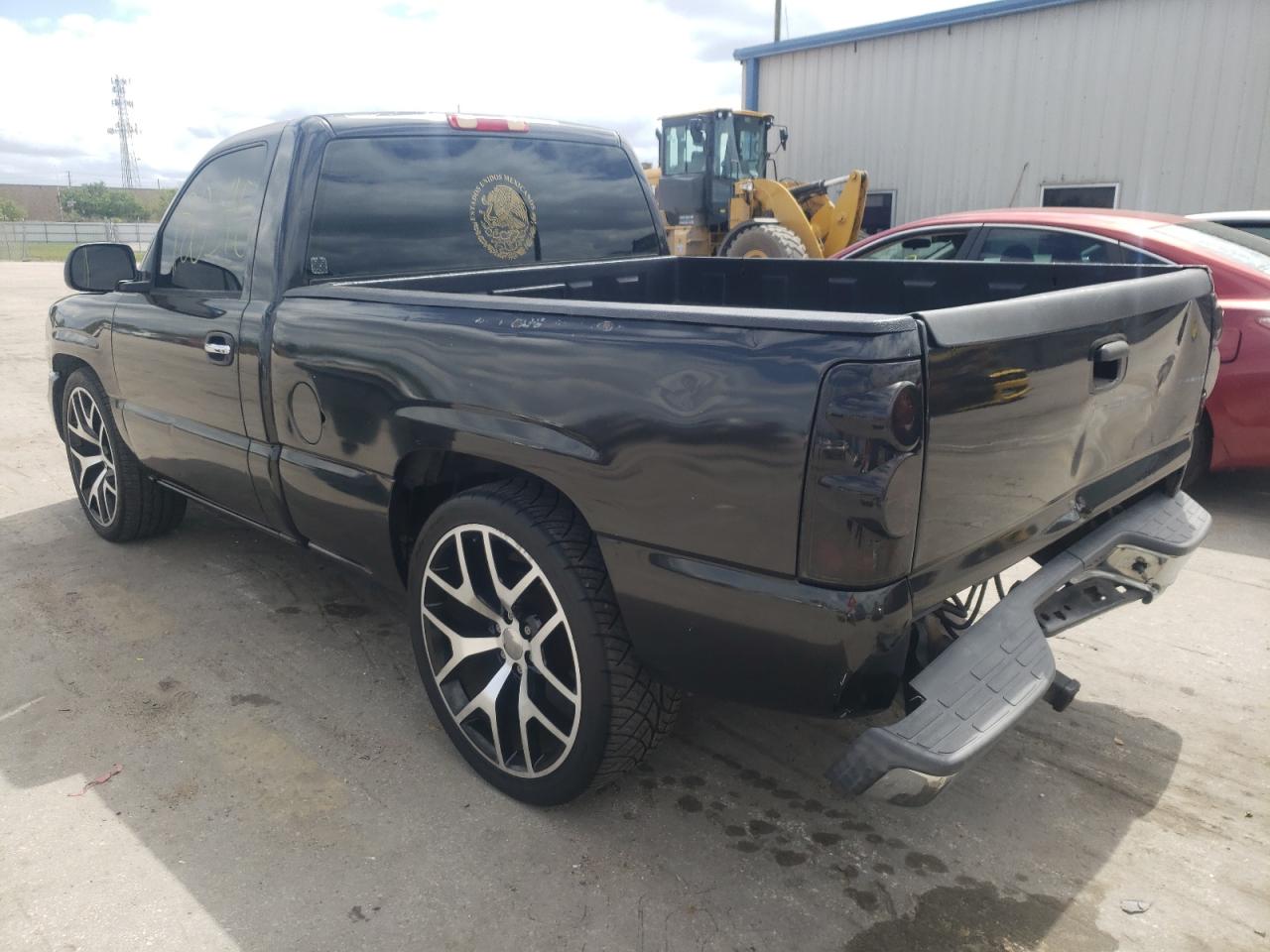Photo 3 from auction – 2003 GMC NEW SIERRA with VIN 1GTEC14X63Z334012