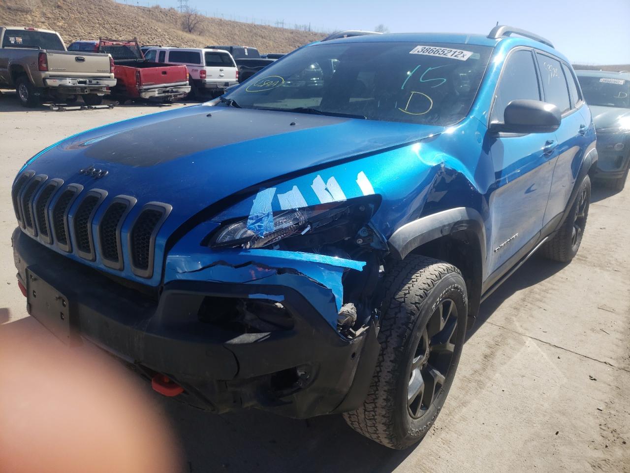 Photo 2 from auction – 2017 JEEP CHEROKEE T with VIN 1C4PJMBS3HW660415
