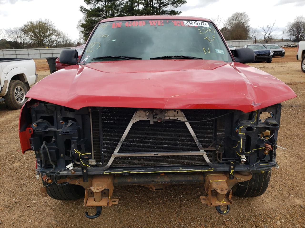 Photo 9 from auction – 2005 CHEVROLET SILVERADO with VIN 1GCEC14X65Z151597