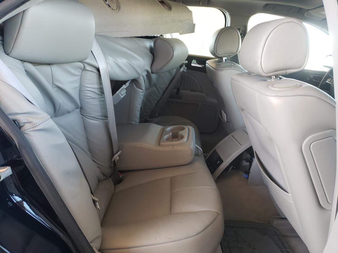 Foto 6 de la subasta – 2006 CADILLAC STS con VIN 1G6DC67A460156242