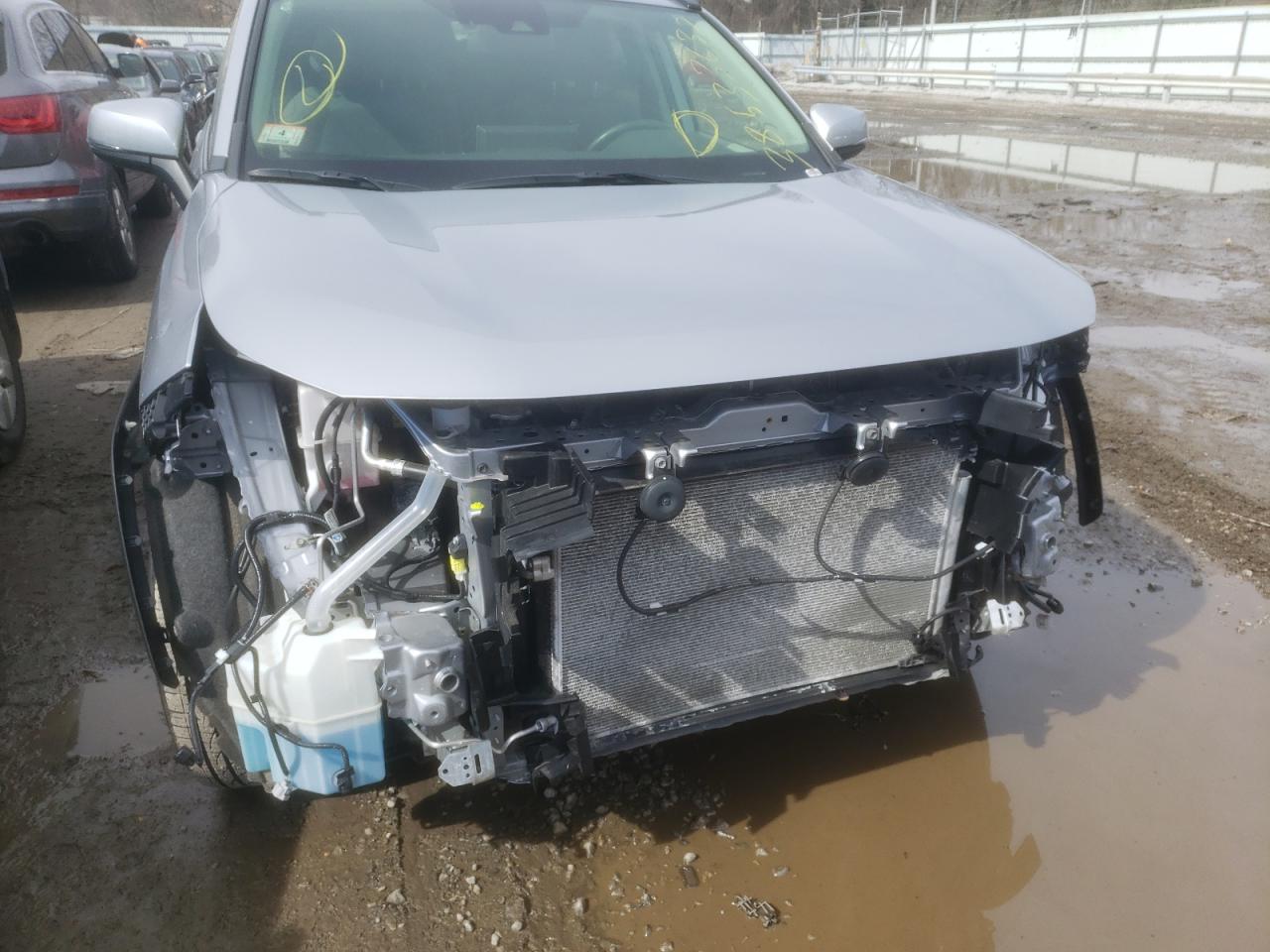 Photo 9 from auction – 2019 TOYOTA RAV4 XLE with VIN JTMP1RFV6KD500081