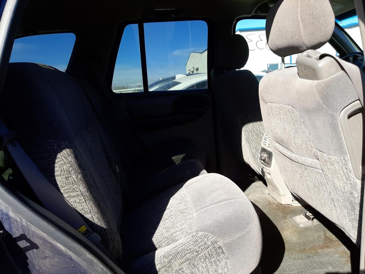 Photo 6 from auction – 2003 CHEVROLET TRAILBLAZE with VIN 1GNDT13S332229218