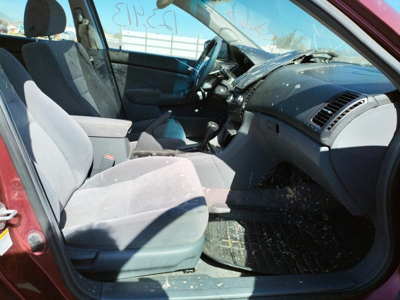 Photo 5 from auction – 2003 HONDA ACCORD EX with VIN JHMCM56663C036562