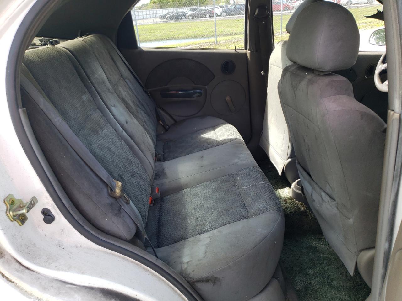 Photo 6 from auction – 2004 CHEVROLET AVEO with VIN KL1TD52654B146119