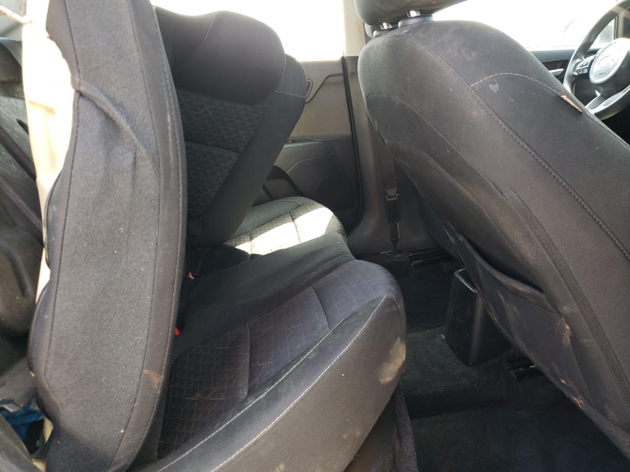 Photo 6 from auction – 2020 KIA RIO LX with VIN 3KPA24AD5LE288441