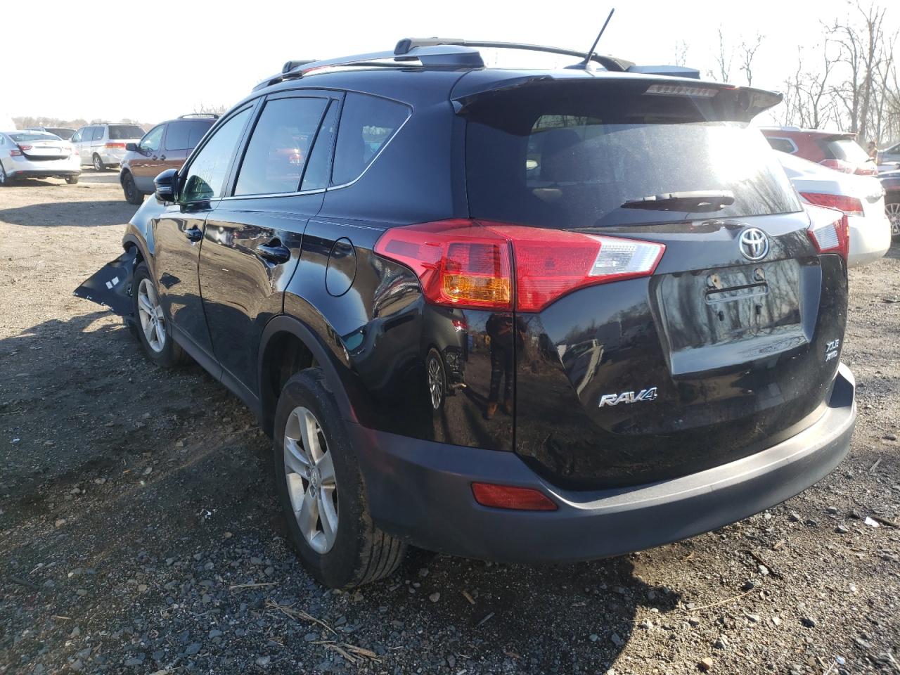 Photo 3 from auction – 2013 TOYOTA RAV4 XLE with VIN 2T3RFREV9DW091947