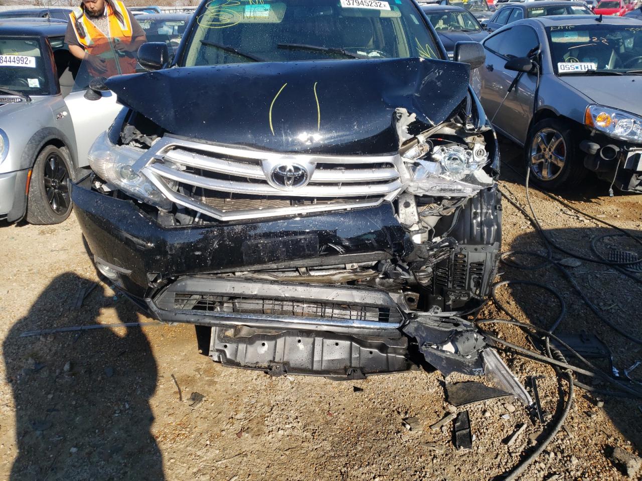 Photo 9 from auction – 2011 TOYOTA HIGHLANDER with VIN 5TDYK3EH2BS028816