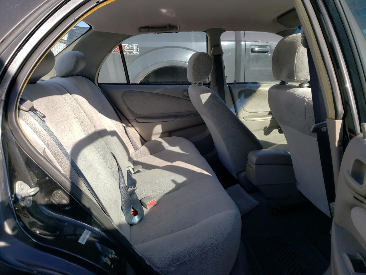 Photo 6 from auction – 2000 TOYOTA COROLLA VE with VIN 1NXBR12E4YZ331127