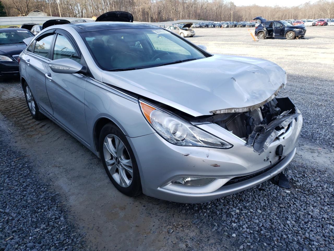 HYUNDAI SONATA SE 2013 with VIN 5NPEC4AC8DH646859 - Photo from auction