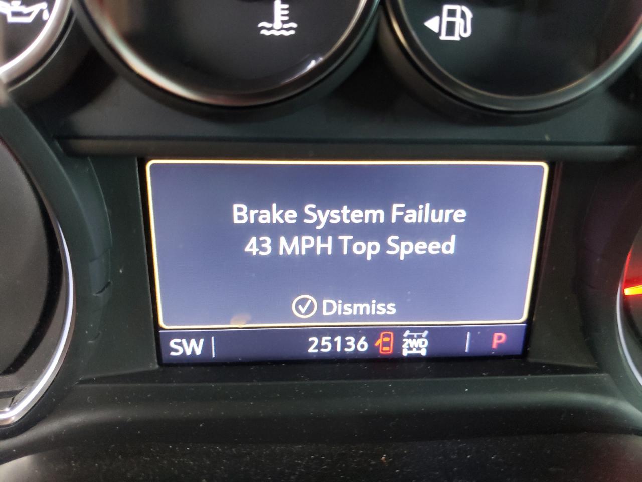 Photo 8 from auction – 2021 CHEVROLET SILVERADO with VIN 1GCPYCEF0MZ345875