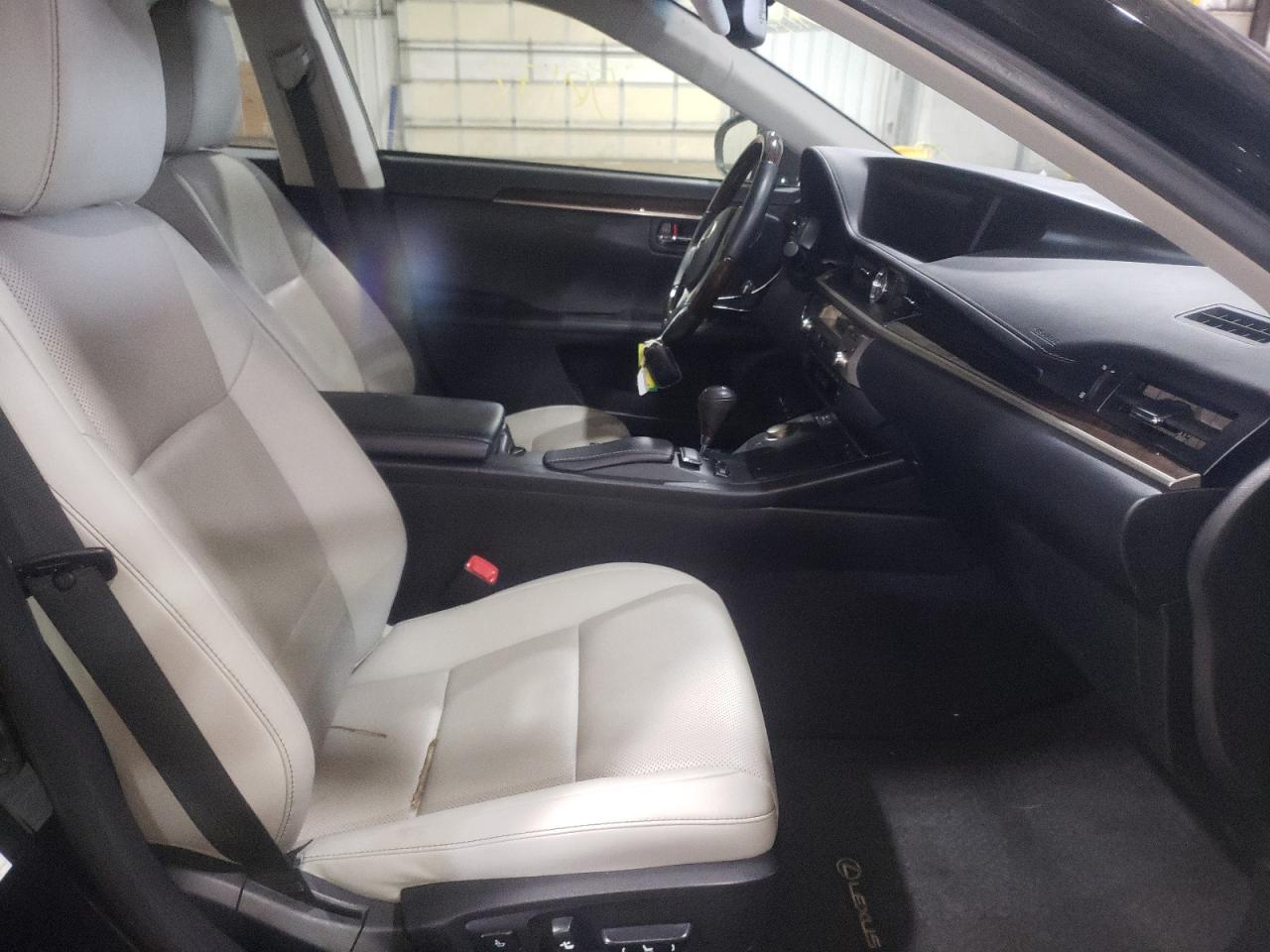 Photo 5 from auction – 2014 LEXUS ES 350 with VIN JTHBK1GG7E2138060