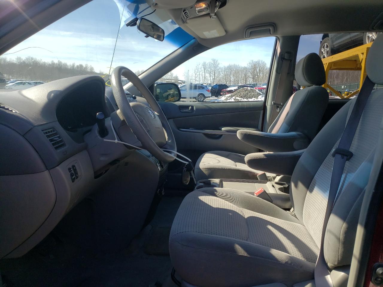 Photo 5 from auction – 2006 TOYOTA SIENNA CE with VIN 5TDZA23C76S456461