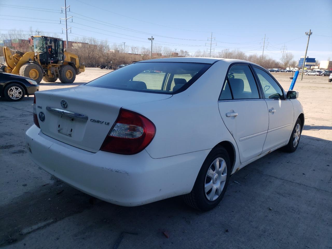 Photo 4 from auction – 2002 TOYOTA CAMRY LE with VIN 4T1BE32K92U038750