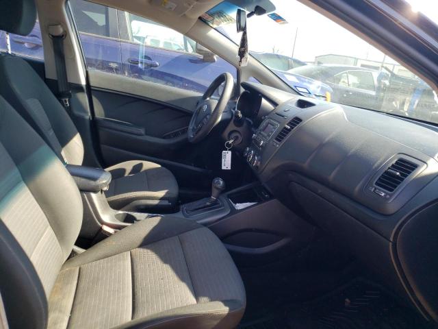 Photo 5 from auction – 2016 KIA FORTE LX with VIN KNAFX4A62G5439582