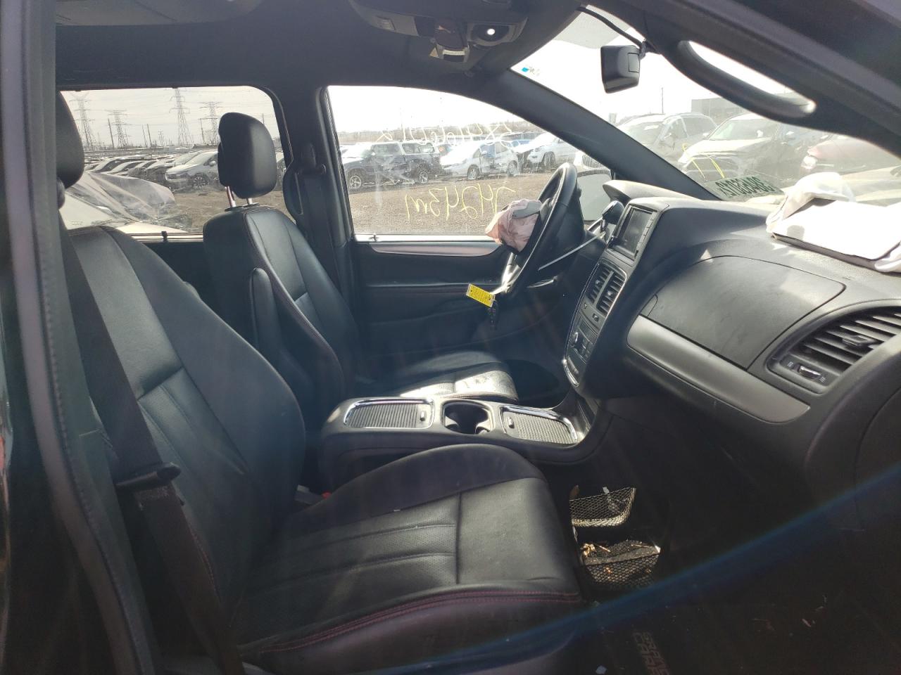 Photo 5 from auction – 2017 DODGE GRAND CARA with VIN 2C4RDGEG1HR573503