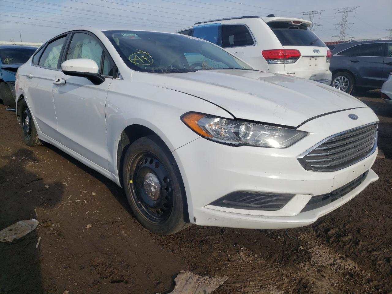 FORD FUSION SE 2018 with VIN 3FA6P0LU8JR251490 - Photo from auction