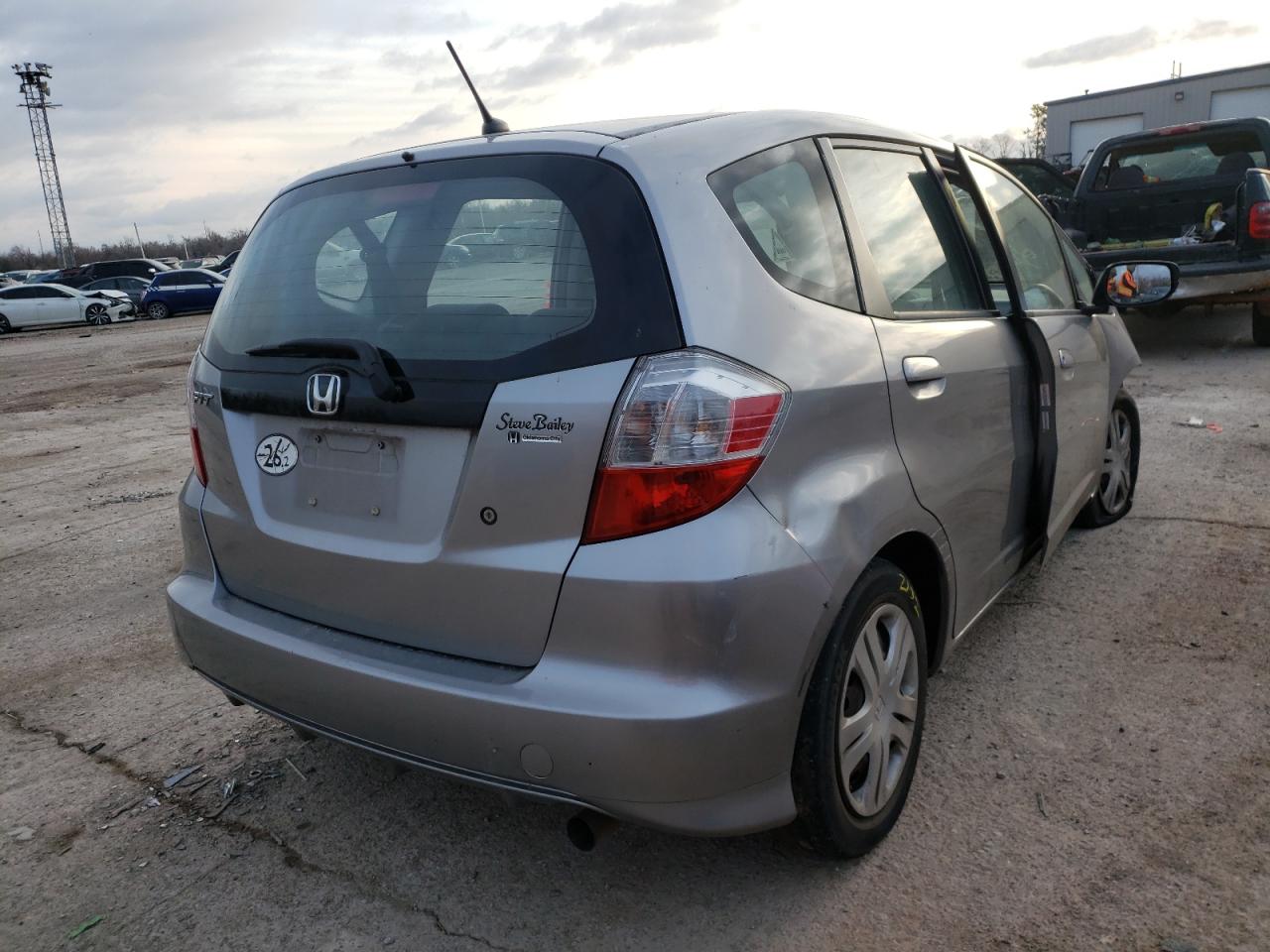 Photo 4 from auction – 2010 HONDA FIT with VIN JHMGE8H25AC003351