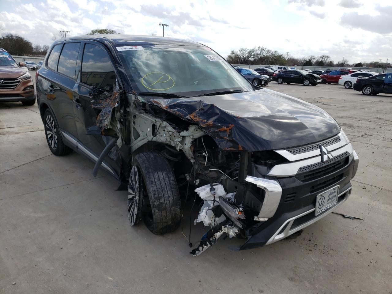 Photo 1 from auction – 2019 MITSUBISHI OUTLANDER with VIN JA4AZ3A35KZ011735