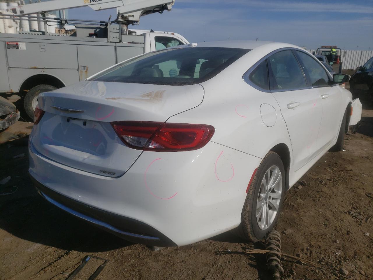 Photo 4 from auction – 2015 CHRYSLER 200 LIMITE with VIN 1C3CCCAB4FN599653