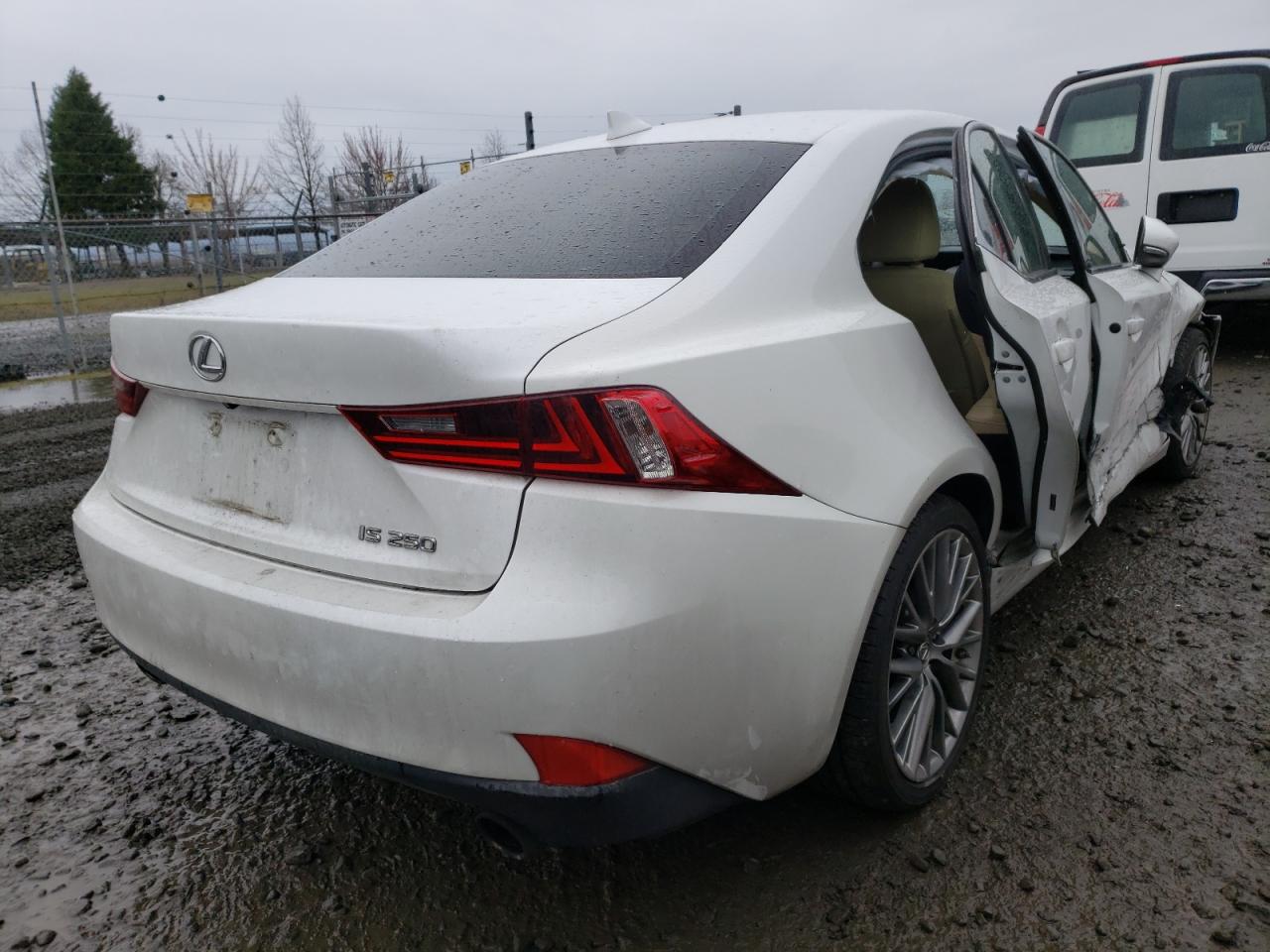Photo 4 from auction – 2014 LEXUS IS 250 with VIN JTHBF1D27E5013586