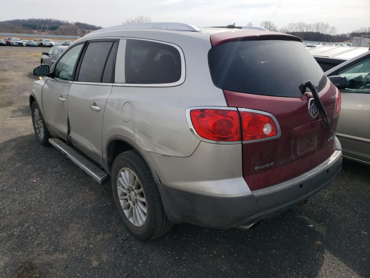 Photo 3 from auction – 2008 BUICK ENCLAVE CX with VIN 5GAER23798J245256