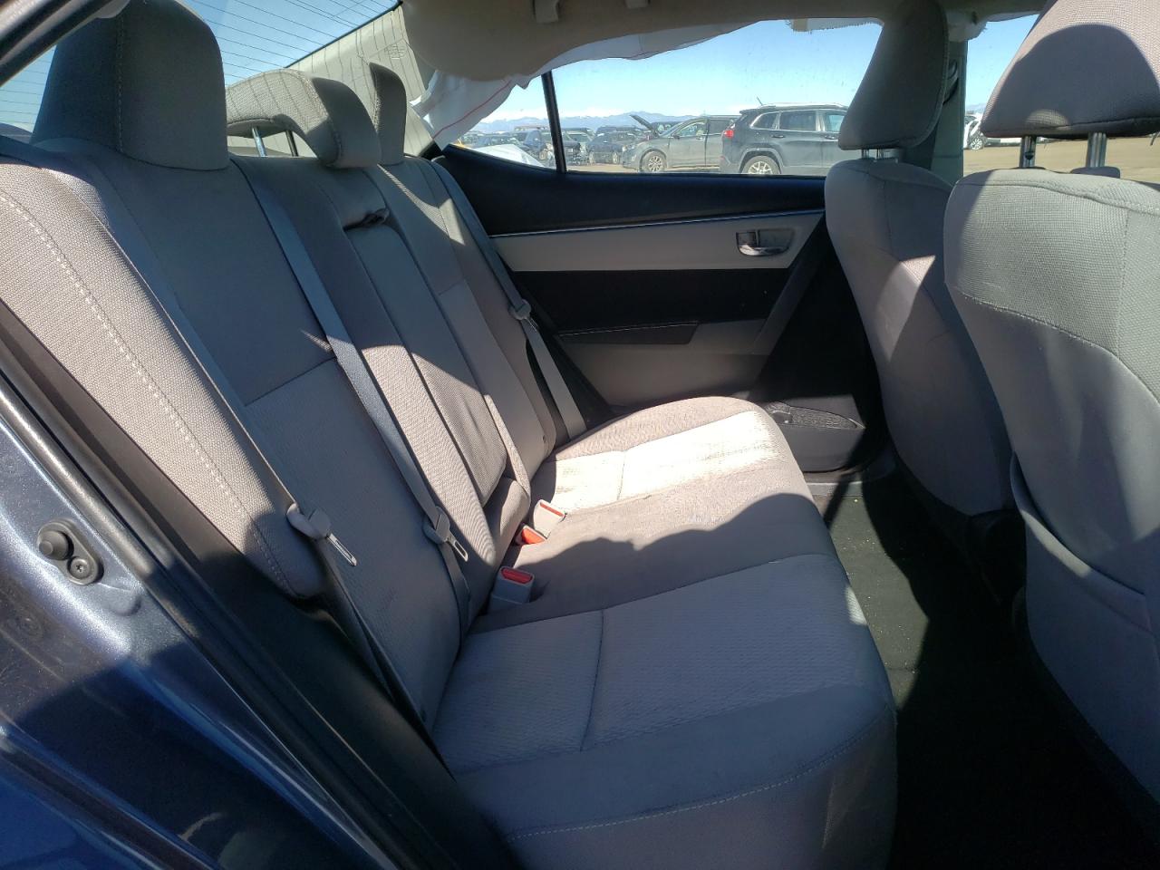 Foto 6 de la subasta – 2016 TOYOTA COROLLA L con VIN 2T1BURHEXGC588975