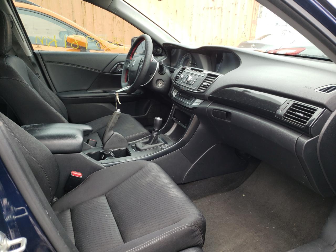 Photo 5 from auction – 2014 HONDA ACCORD SPO with VIN 1HGCR2E53EA803505