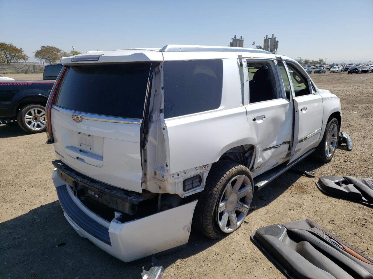 Photo 4 from auction – 2016 CADILLAC ESCALADE P with VIN 1GYS4CKJ8GR208468