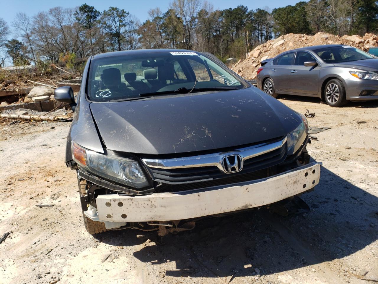 Photo 9 from auction – 2012 HONDA CIVIC LX with VIN 2HGFB2F57CH563812