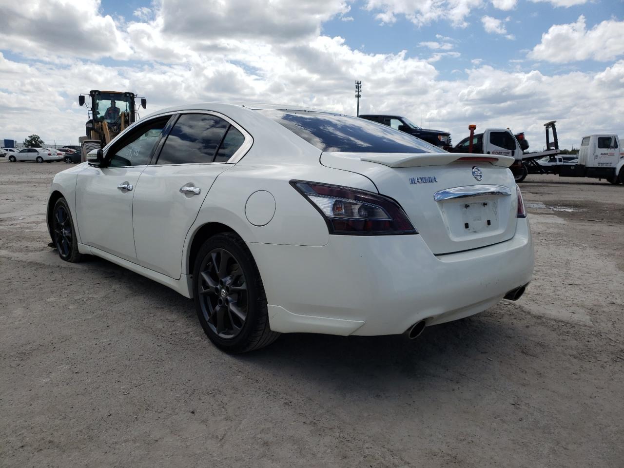 Photo 3 from auction – 2014 NISSAN MAXIMA S with VIN 1N4AA5AP3EC436475