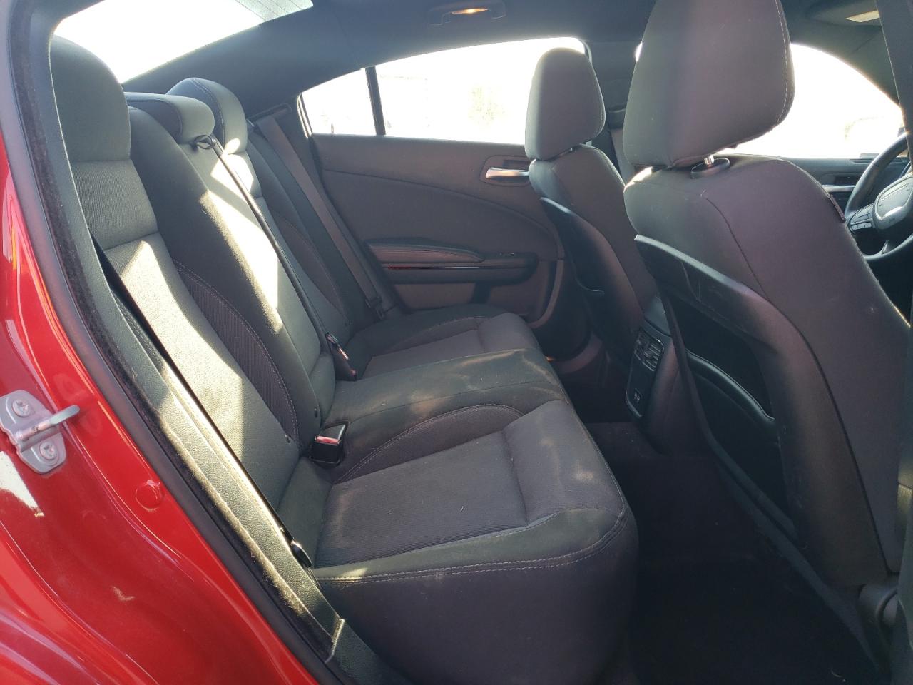 Photo 6 from auction – 2016 DODGE CHARGER SE with VIN 2C3CDXBG8GH297808