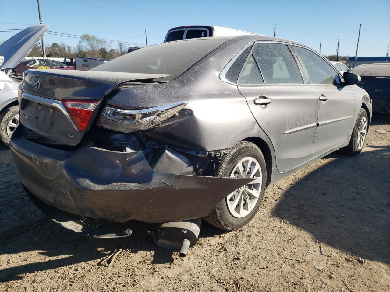 Photo 4 from auction – 2015 TOYOTA CAMRY LE with VIN 4T4BF1FK4FR504205