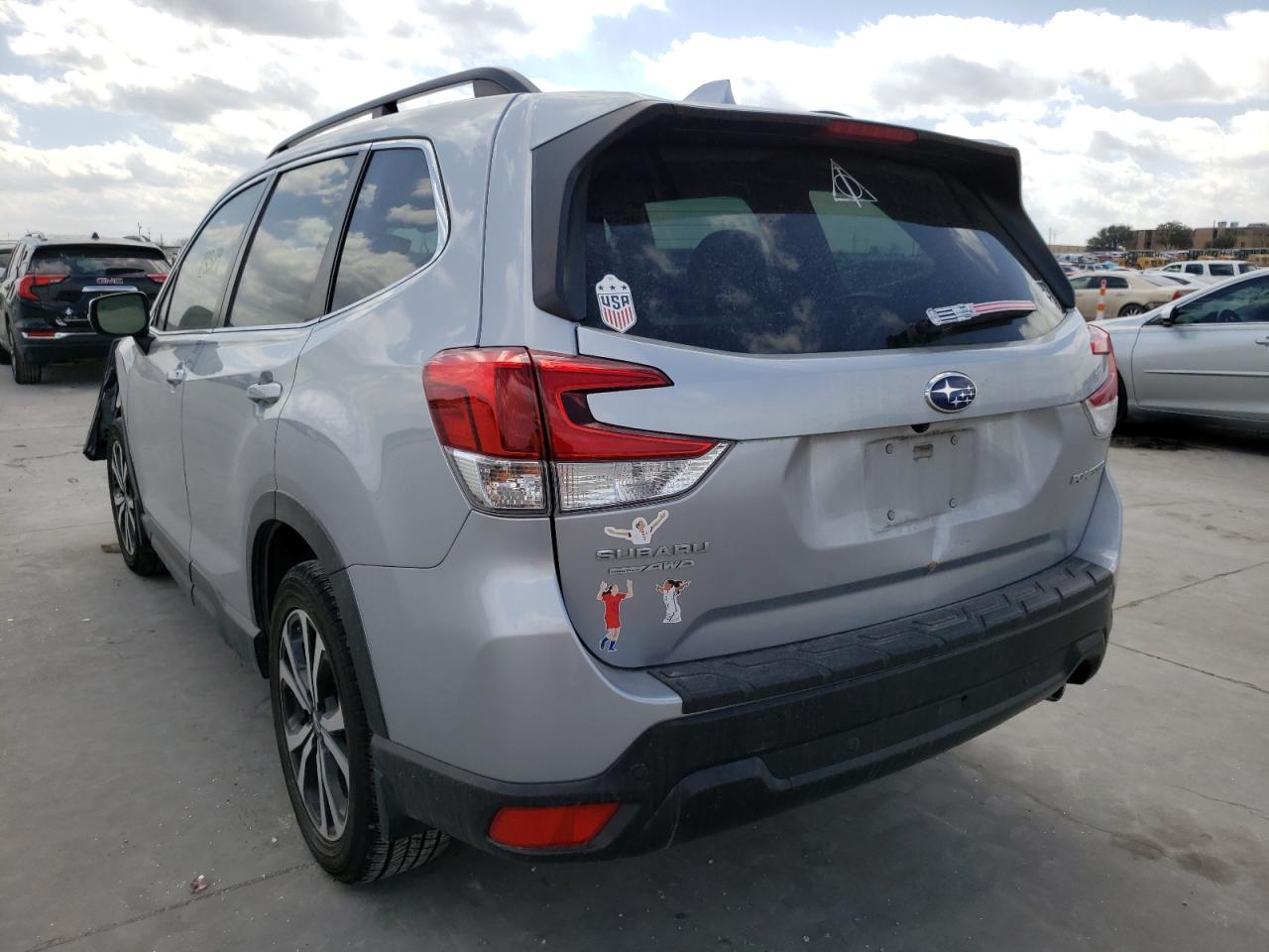 Photo 3 from auction – 2019 SUBARU FORESTER L with VIN JF2SKAUC1KH405254