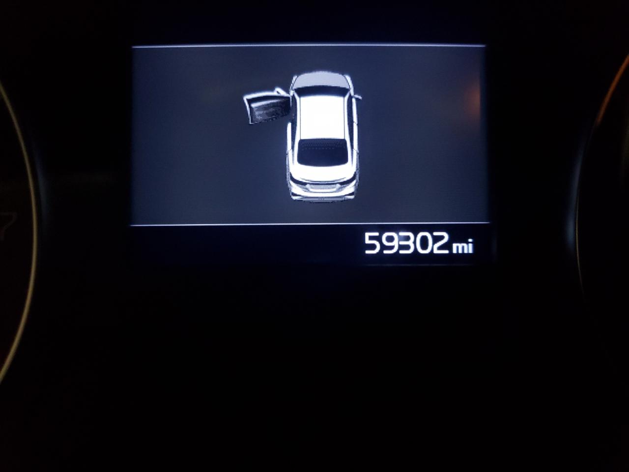 Photo 8 from auction – 2019 KIA FORTE FE with VIN 3KPF24AD1KE056049