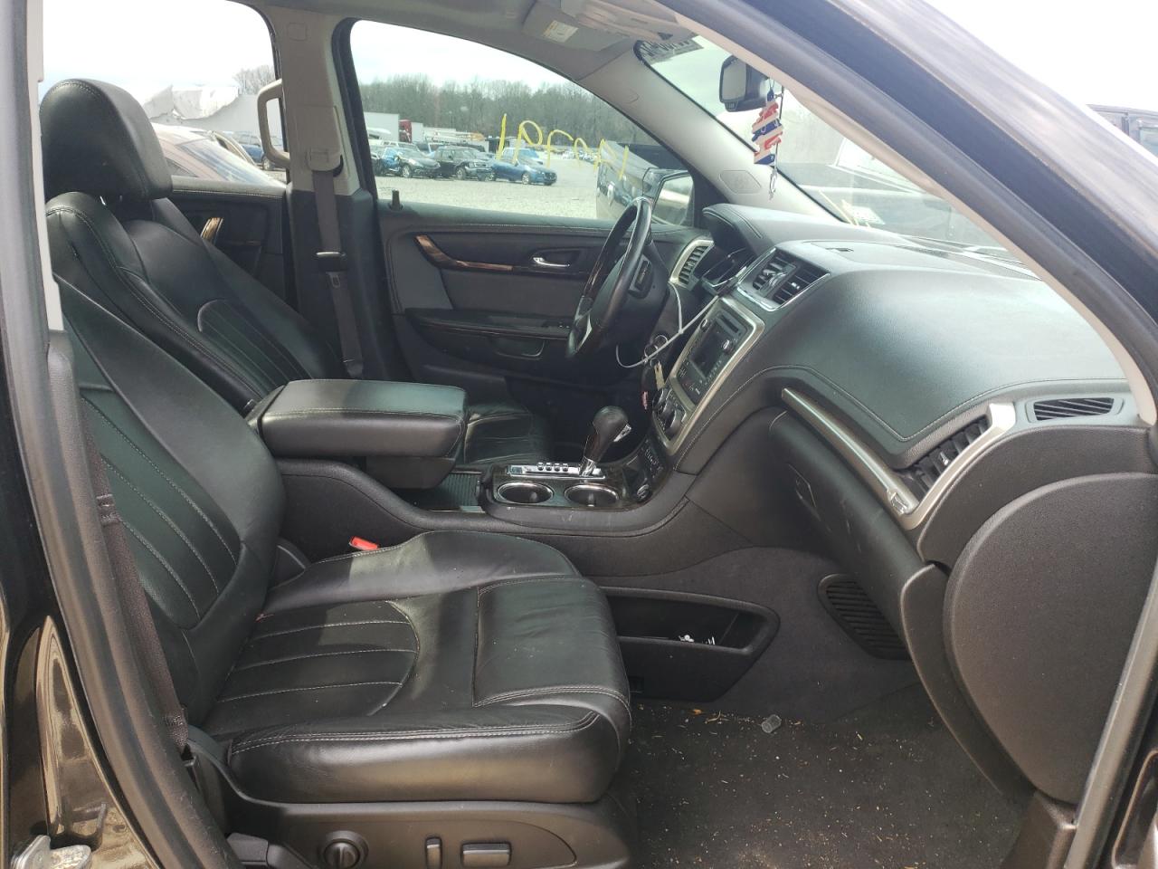 Фото 5 с аукциона – 2015 GMC ACADIA DEN с VIN 1GKKRTKD8FJ355814