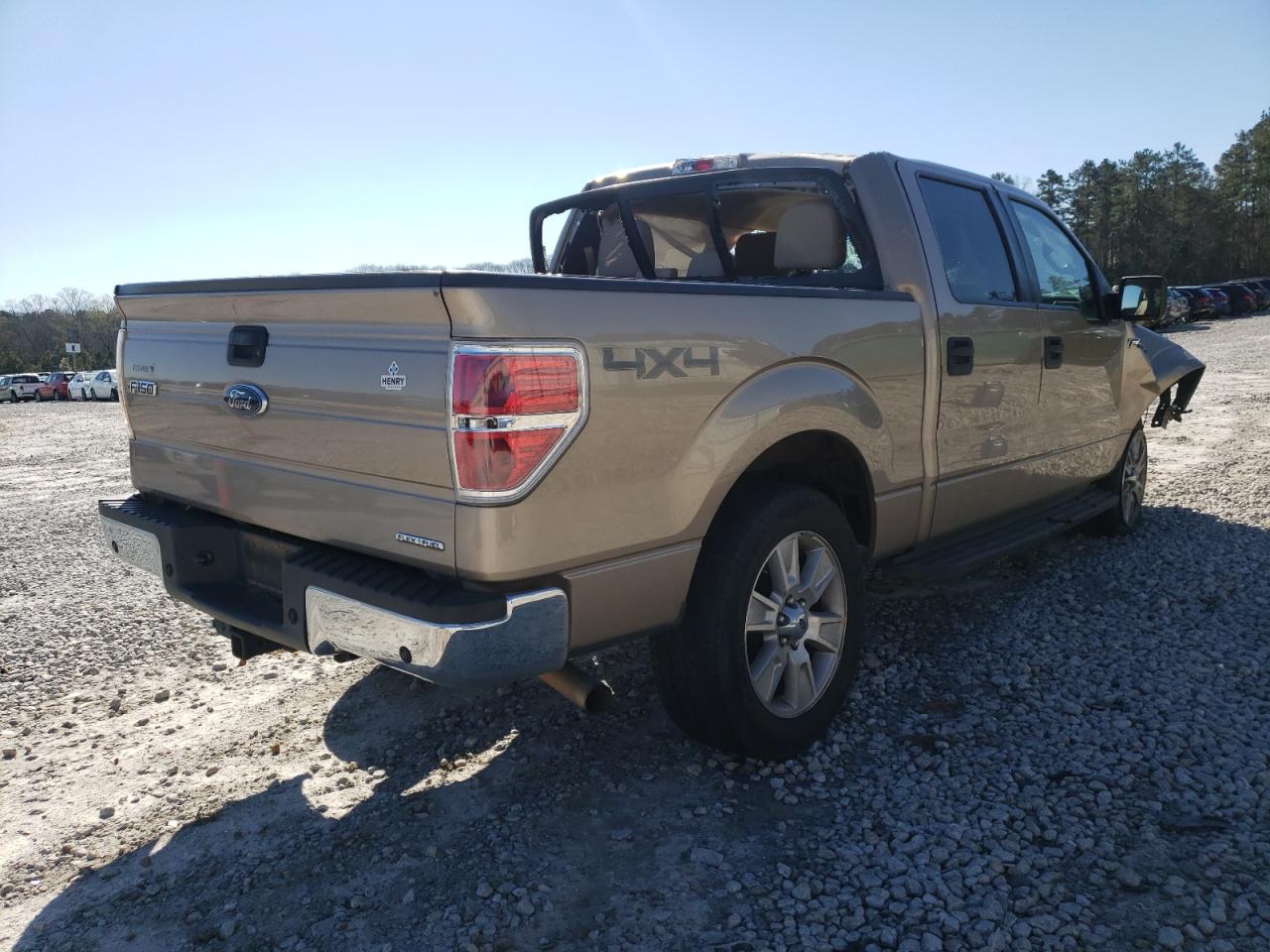 Photo 4 from auction – 2013 FORD F150 SUPER with VIN 1FTFW1EF2DKE06352